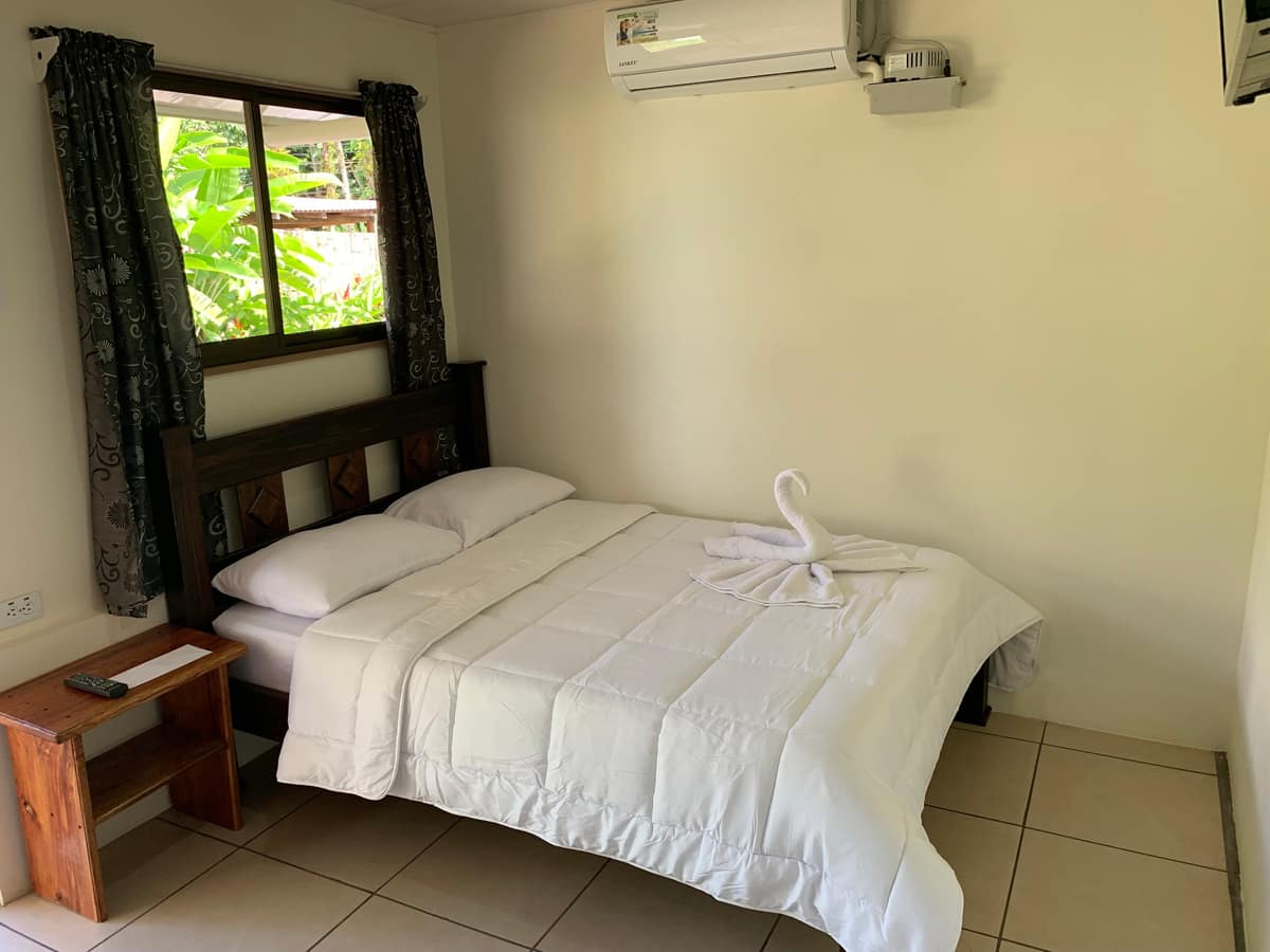 Habitación Estándar — foto real / real photo